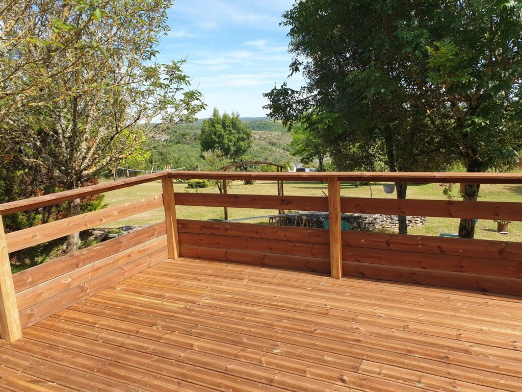 Chantier terrasse pour un gîte à Rocamadour (Lot)