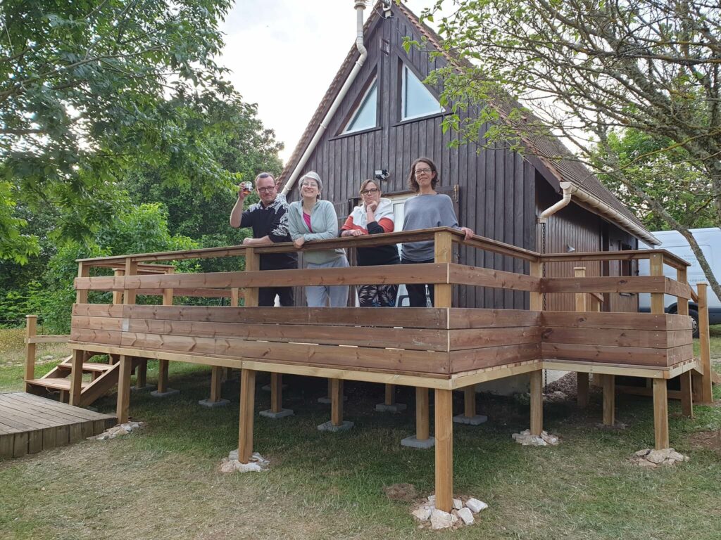 Chantier terrasse pour un gîte à Rocamadour (Lot)